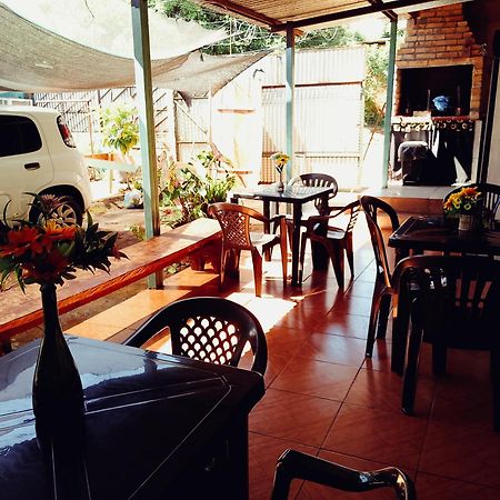 Hostel Loli Пуерто Игуасу Екстериор снимка