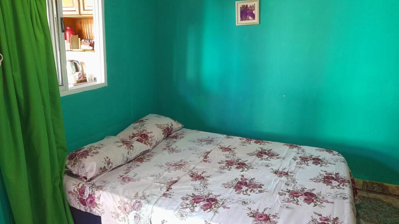 Hostel Loli Пуерто Игуасу Екстериор снимка