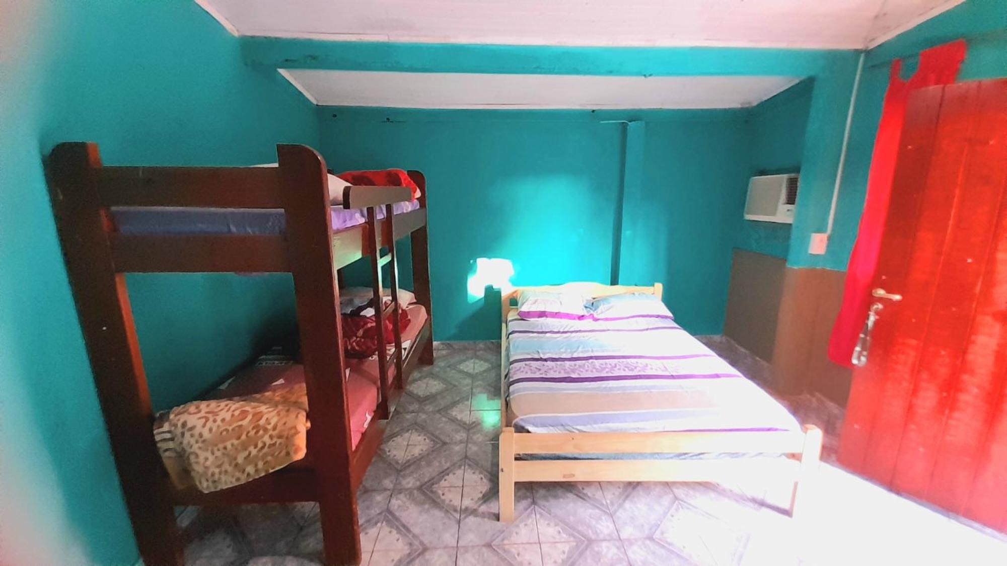 Hostel Loli Пуерто Игуасу Екстериор снимка