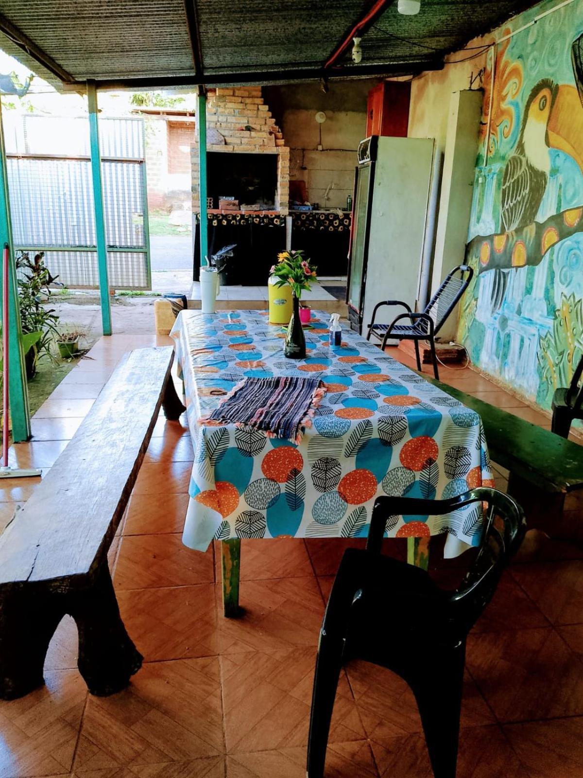 Hostel Loli Пуерто Игуасу Екстериор снимка